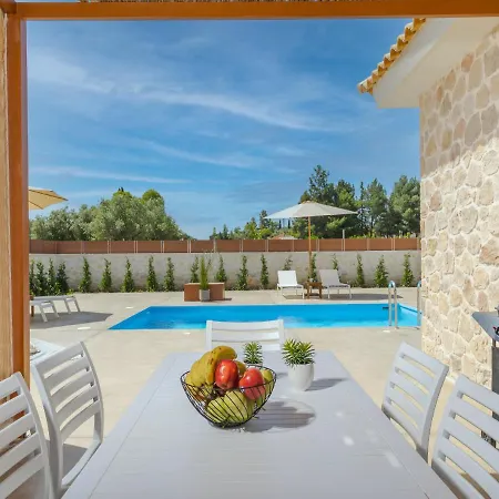 Aqua - Stone Laganas